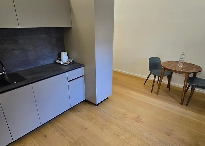 Room16-ulm Апартаменты